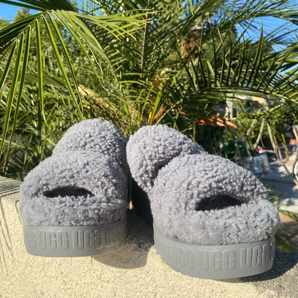 UGGs sandals